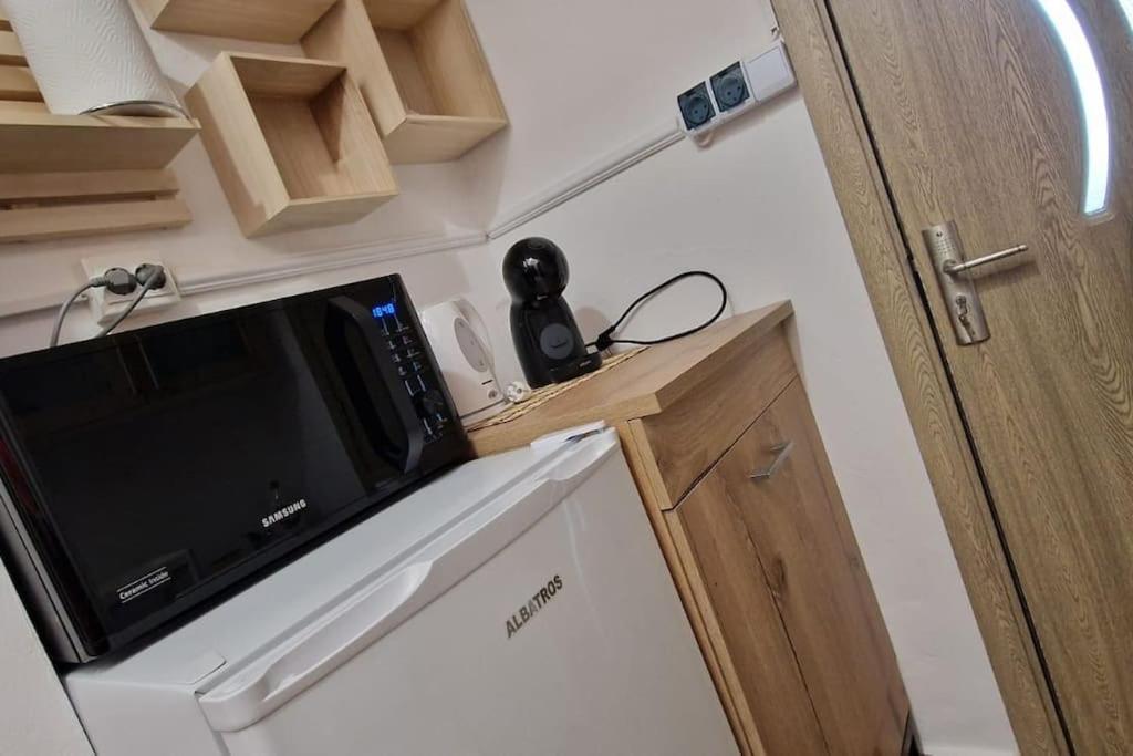 Little And Cozy Studio Breakfast Included Timisoara Exterior foto